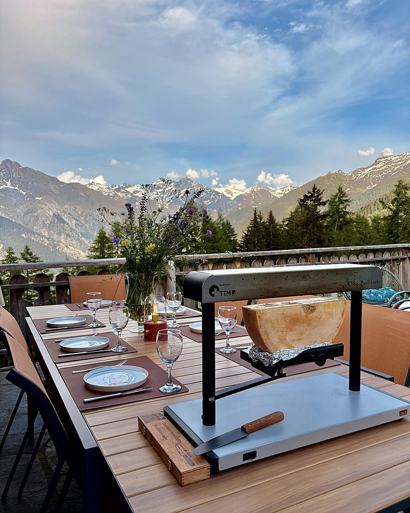 Le chalet — extérieur — vue 12