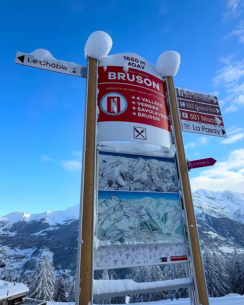 Le chalet — extérieur — vue 14